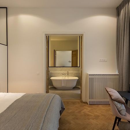 Hotel Quartier Latin Antwerpen Exteriör bild